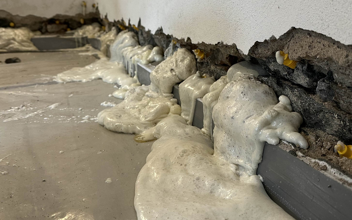 Sanace zdiva polyuretanovou technologii